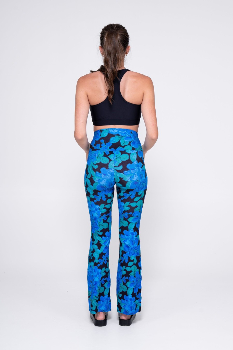 Women R2W BOOTLEG | Tenderness Soft To Touch - High Waisted Bootleg Pant