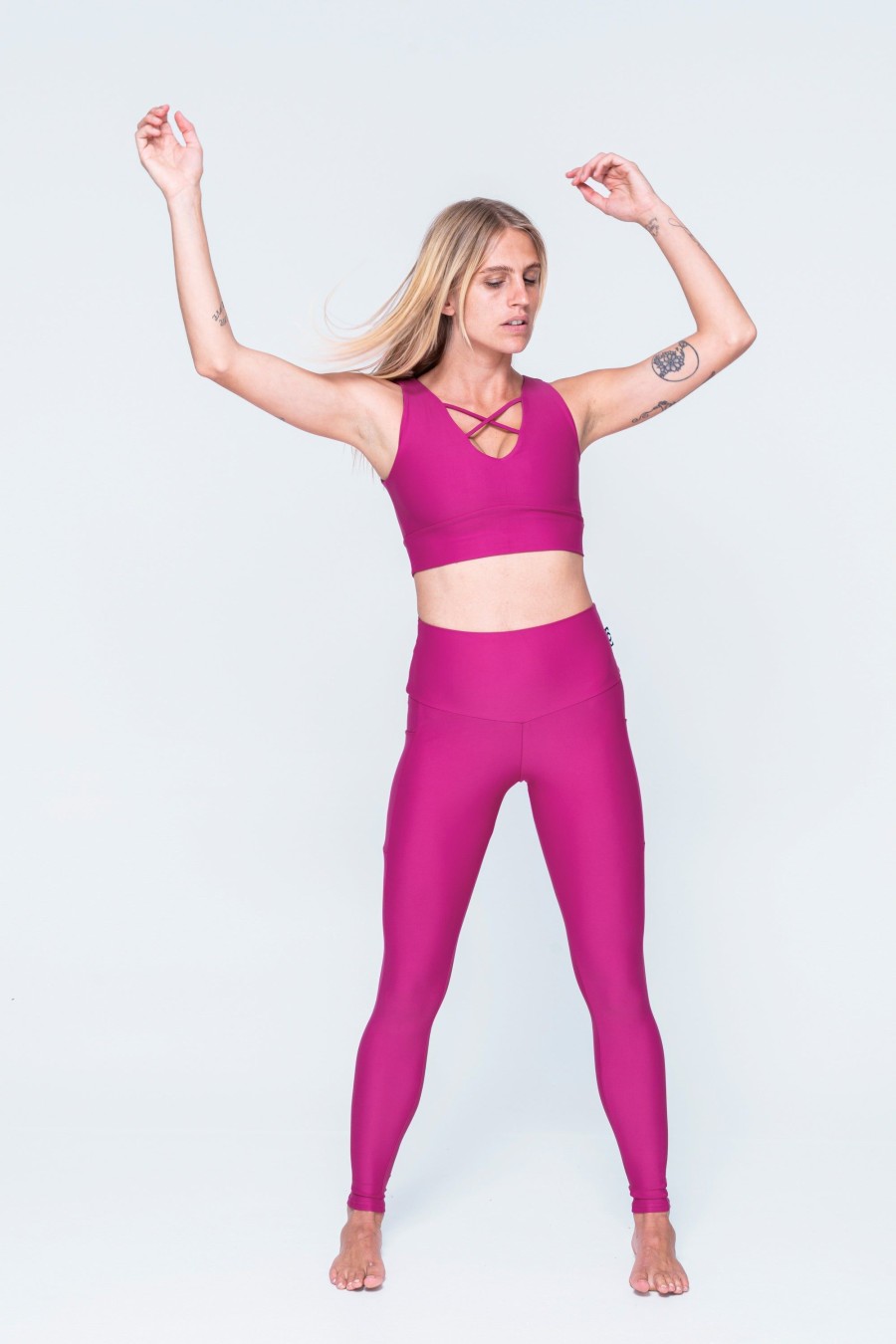 Women R2W LEGGINGS | Magenta Performance - Panel Pocket High Waisted Leggings