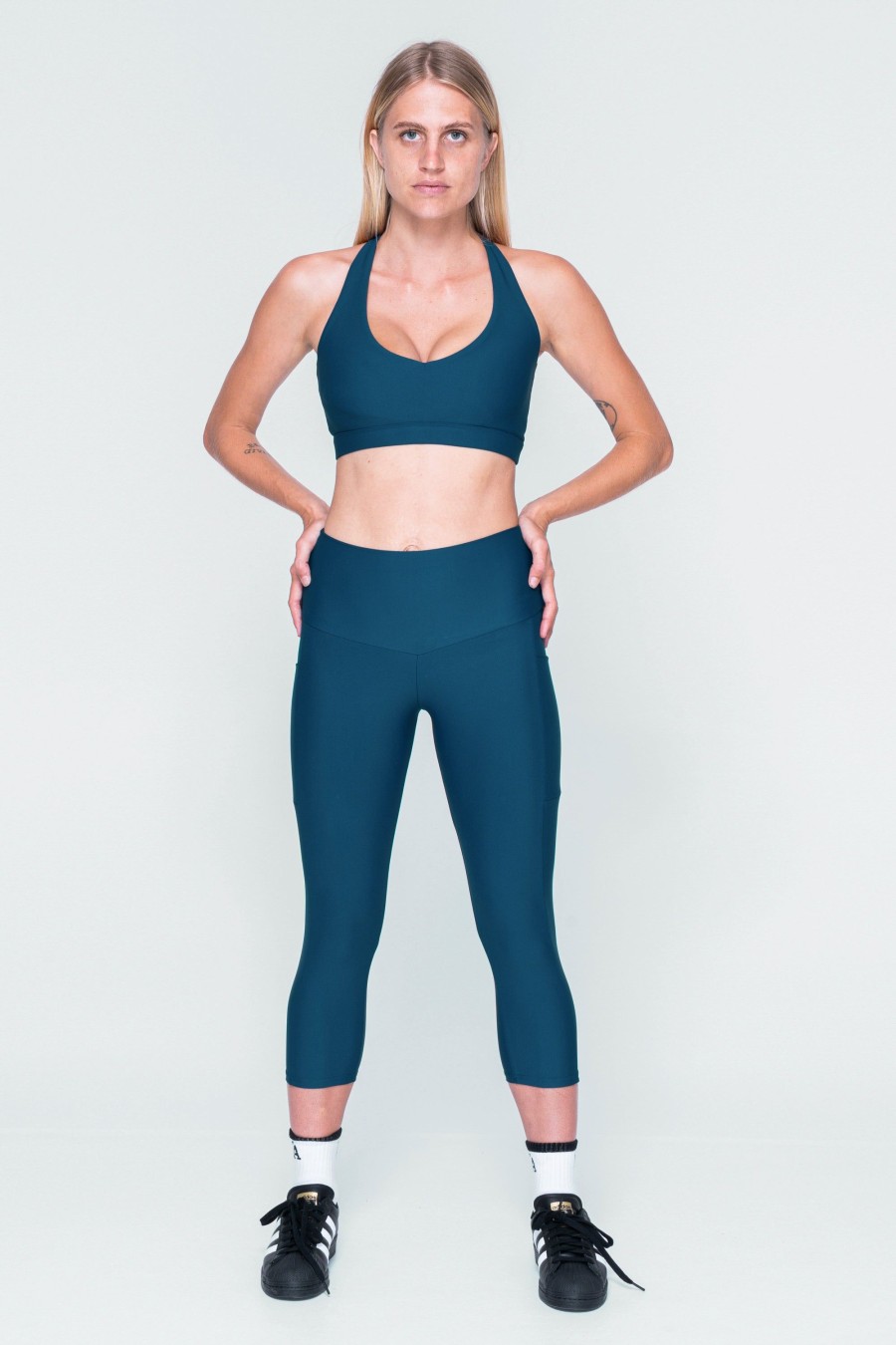 Women R2W CAPRI | Dark Teal Performance - Panel Pocket High Waisted Capri Leggings