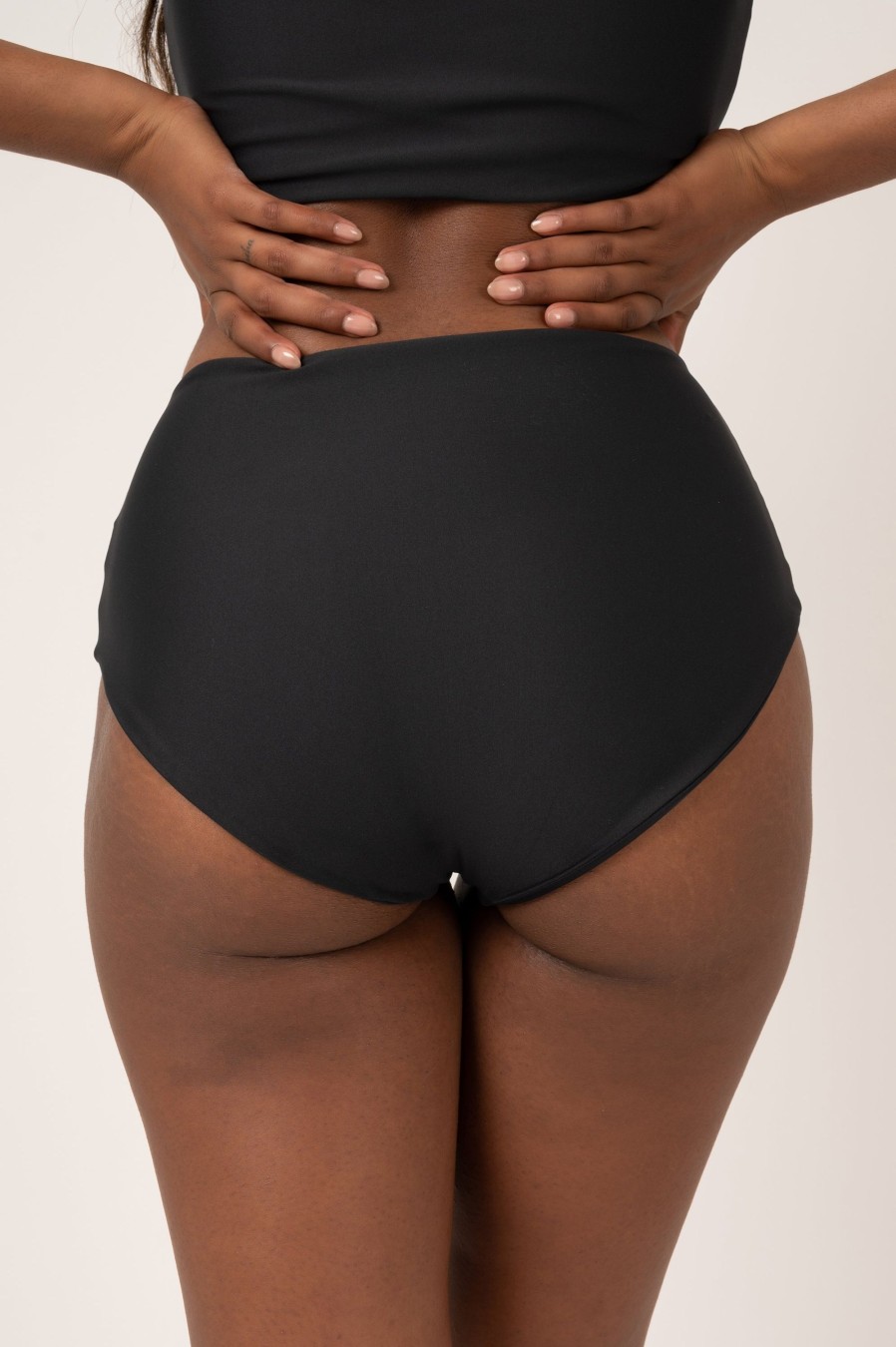 Women R2W BIKINI BOTTOMS | Black Performance - High Waisted Extra Coverage Bikini Bottoms