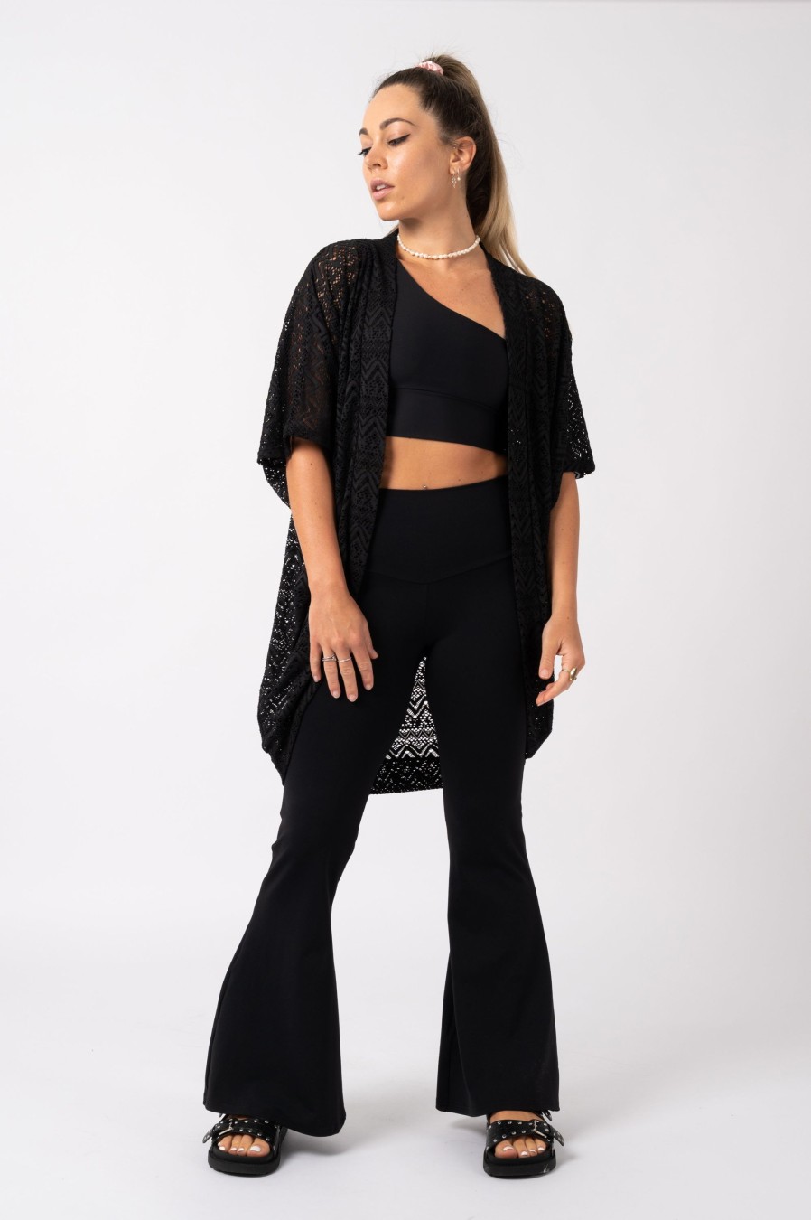 Women R2W KIMONO | Black Bohemian Lace - Midi Kimono