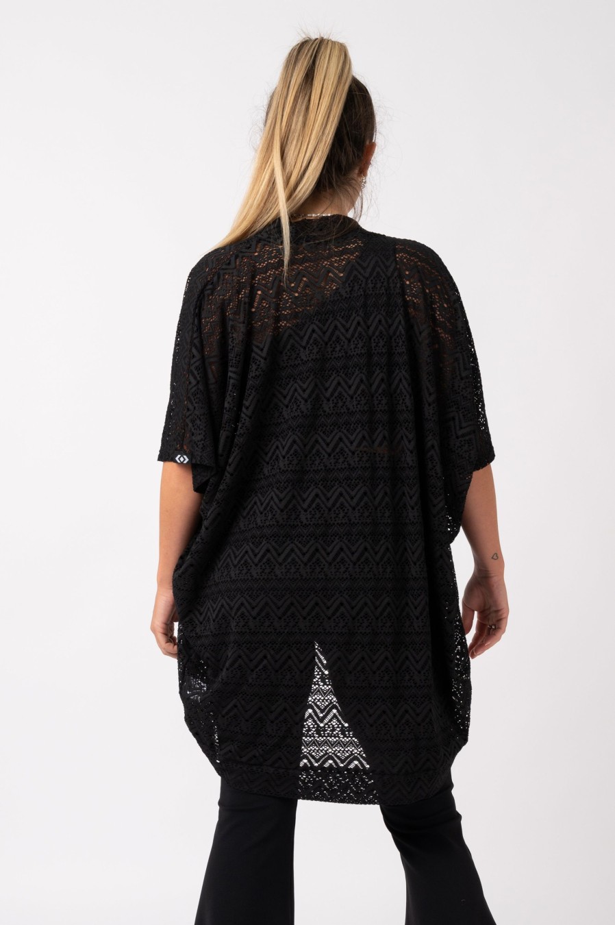 Women R2W KIMONO | Black Bohemian Lace - Midi Kimono