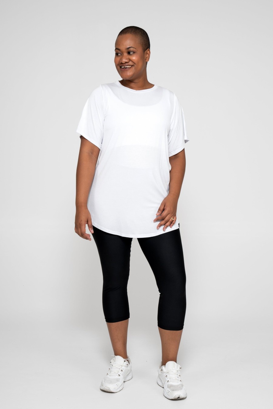 Women R2W BOYFRIEND TEE | White Slinky To Touch - Mesh V Back Boyfriend Tee