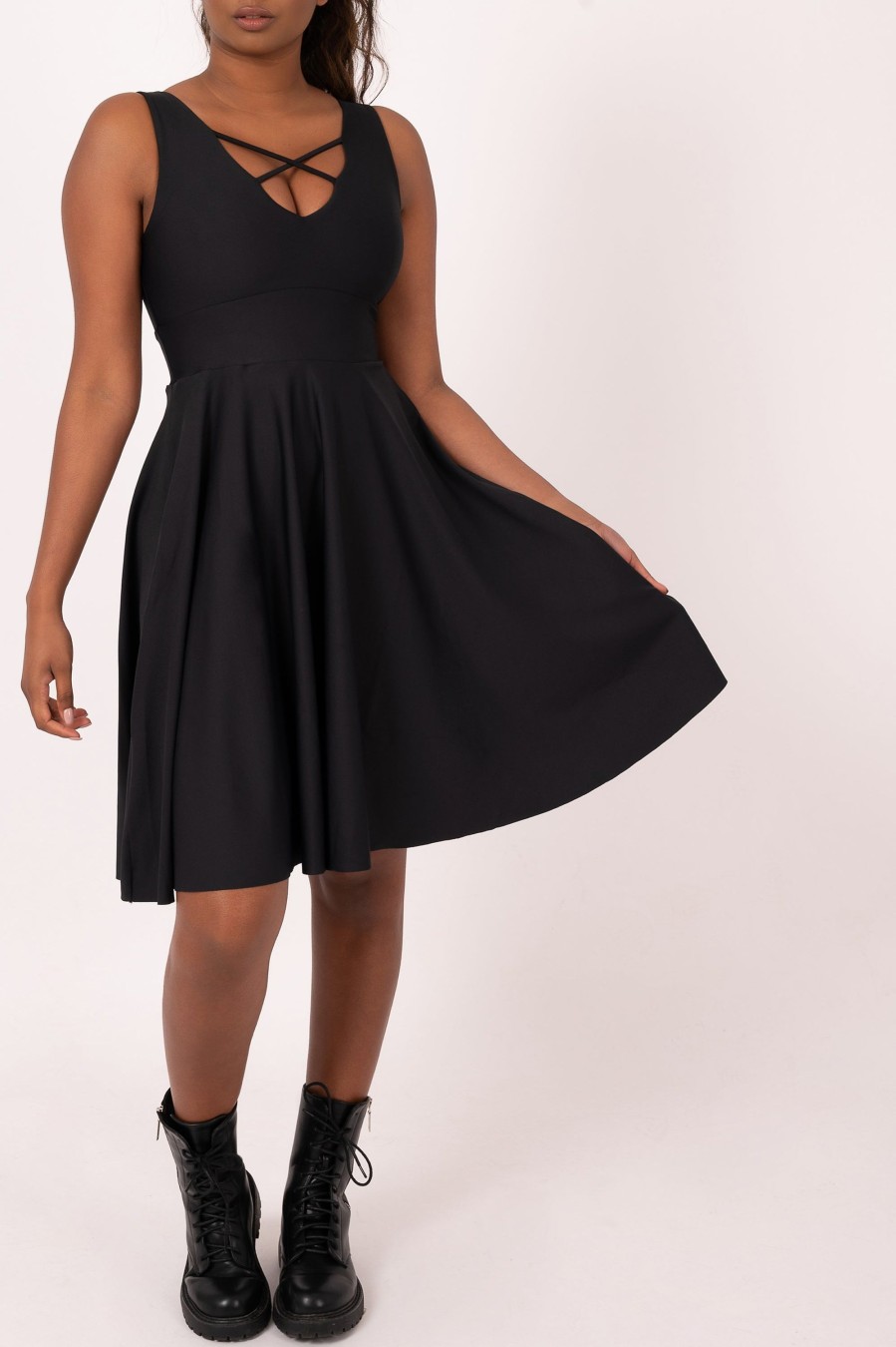 Women R2W DRESS | Black Performance - Reversible Comfort Crop Midi Dress