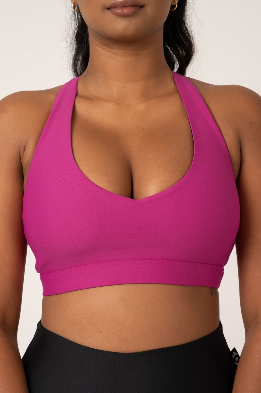 Women R2W CROP TOP | Magenta Performance - Deep V Crop