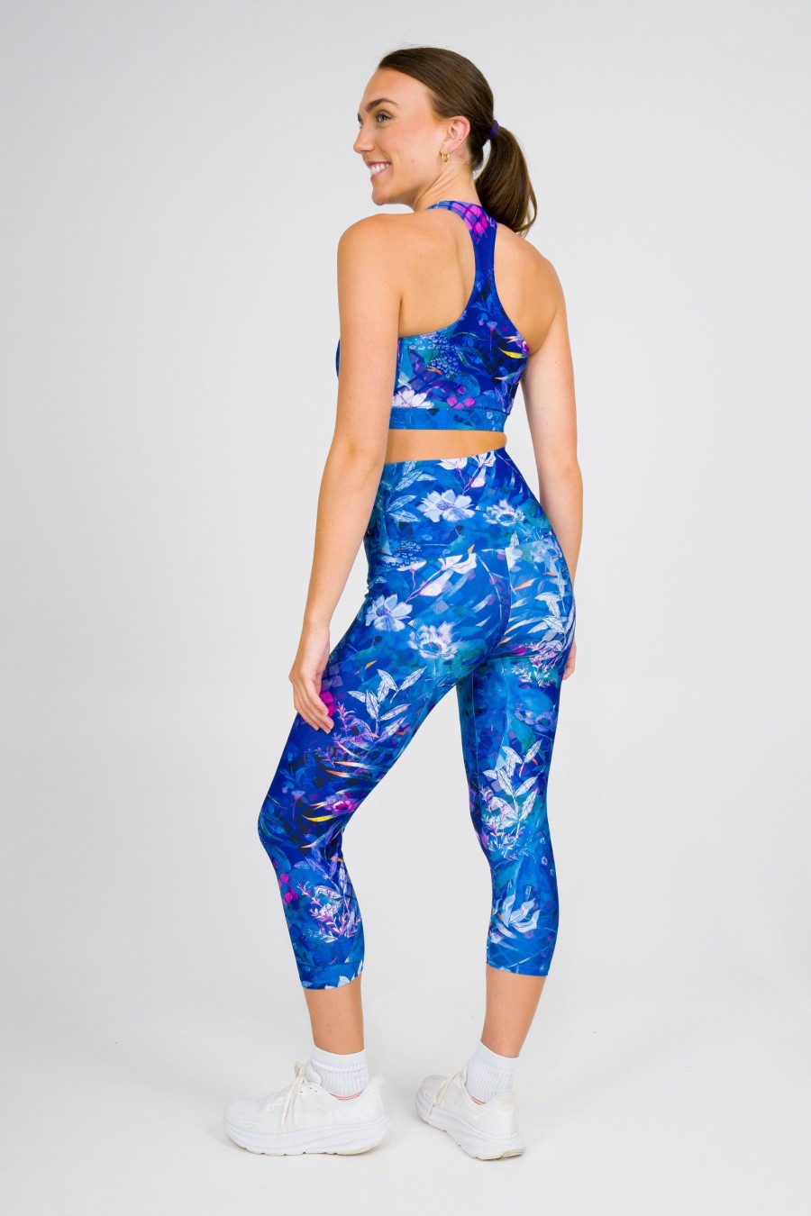 Women R2W CAPRI | Mermaid Mafia Performance - Extra High Waisted Capri Leggings