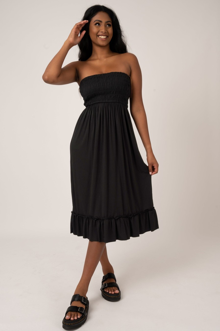 Women R2W DRESS | Black Slinky To Touch - Shirred Bandeau Midi Dress