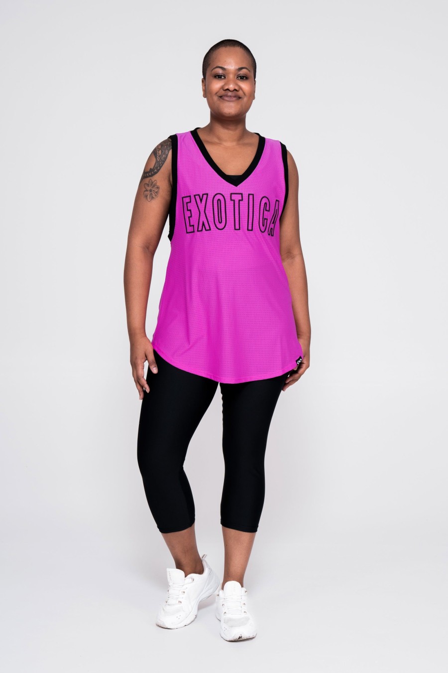 Women R2W BOYFRIEND TEE SLEEVELESS | Pink Bball Mesh - Sleeveless V Neck Exotica Black Embroidered Boyfriend Tee