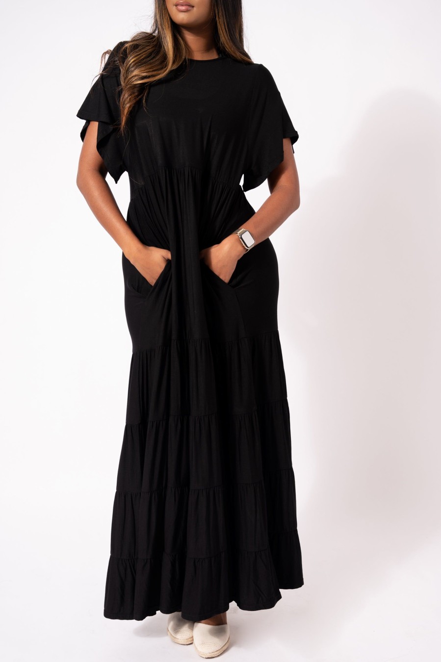 Women R2W DRESS | Black Slinky To Touch - Baby Doll Tiered Maxi Dress