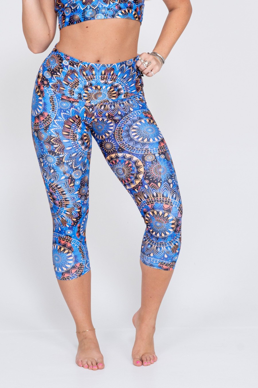 Women R2W CAPRI | Sundial Me Up Blue Performance - High Waisted Capri Leggings