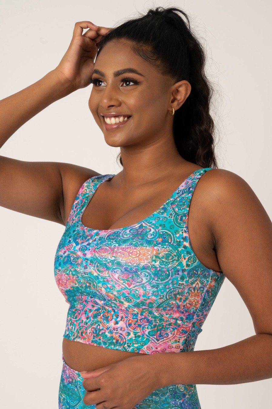 Women R2W CROP TOP | Mandala Rainbow Performance - Scoop Neck Comfort Crop Top