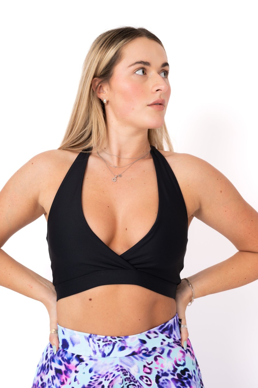 Women R2W CROP TOP | Black Performance - Halter Crop