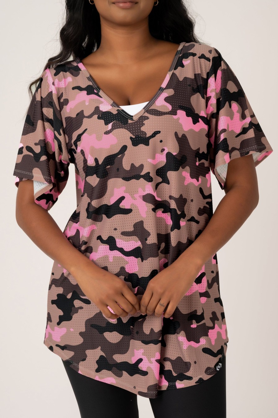 Women R2W BOYFRIEND TEE | Camo Crush Pink Bball Mesh - V Neck Boyfriend Tee