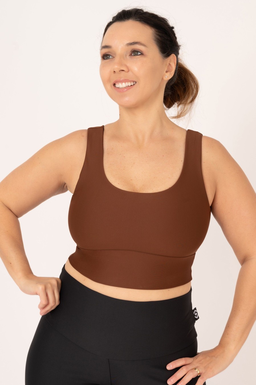 Women R2W CROP TOP | Chocolate Performance - Scoop Neck Comfort Crop Top