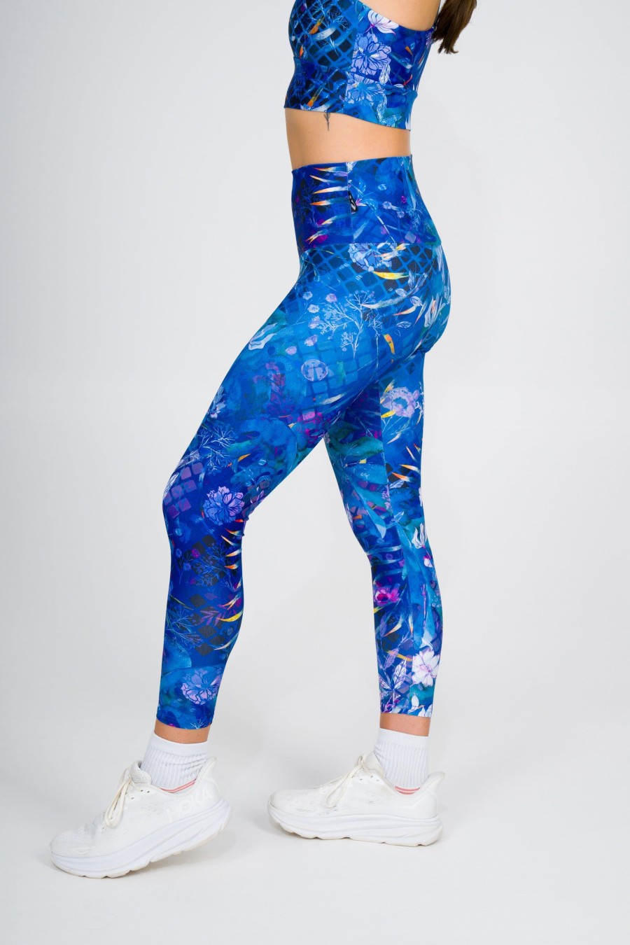 Women R2W 7/8 | Mermaid Mafia Performance - High Waisted 7/8 Leggings