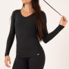 Women R2W FITTED LONG SLEEVE TEE | Black Soft To Touch - Fitted Long Sleeve V Neck Tee