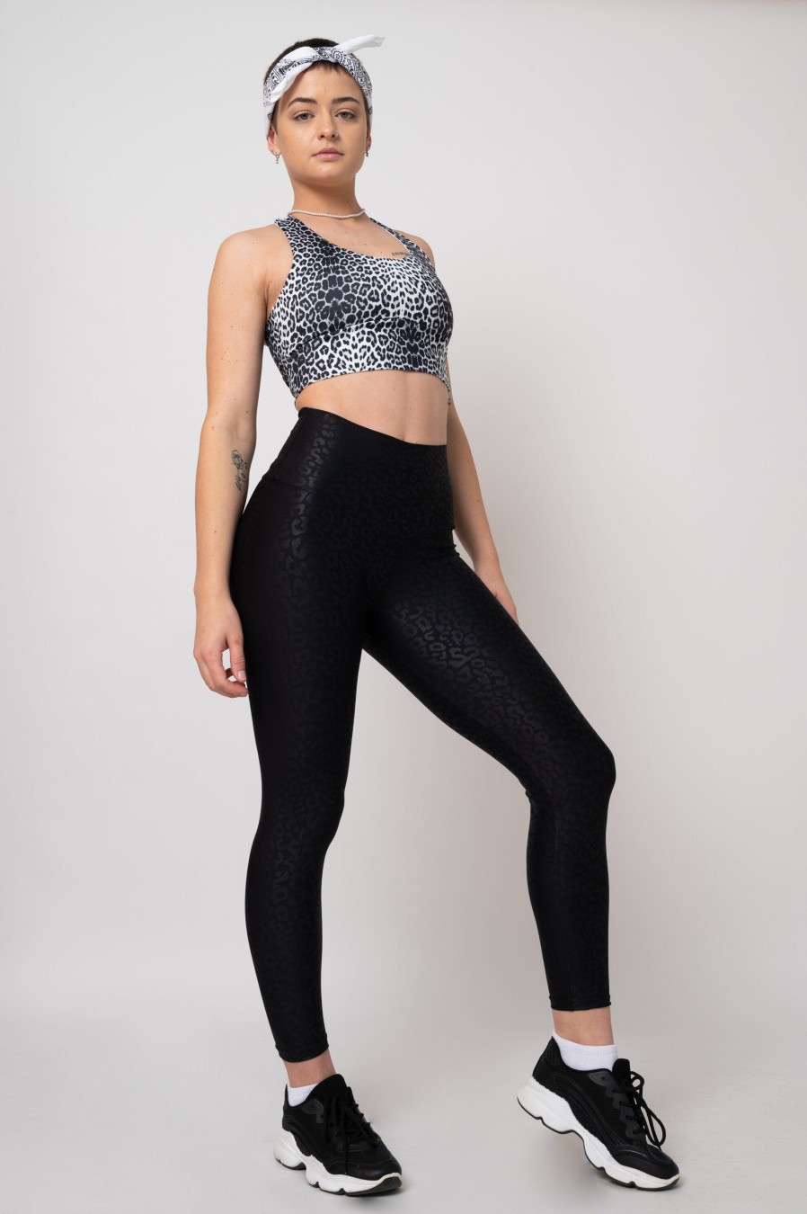 Women R2W 7/8 | Black Exotic Touch Jag - High Waisted 7/8 Leggings