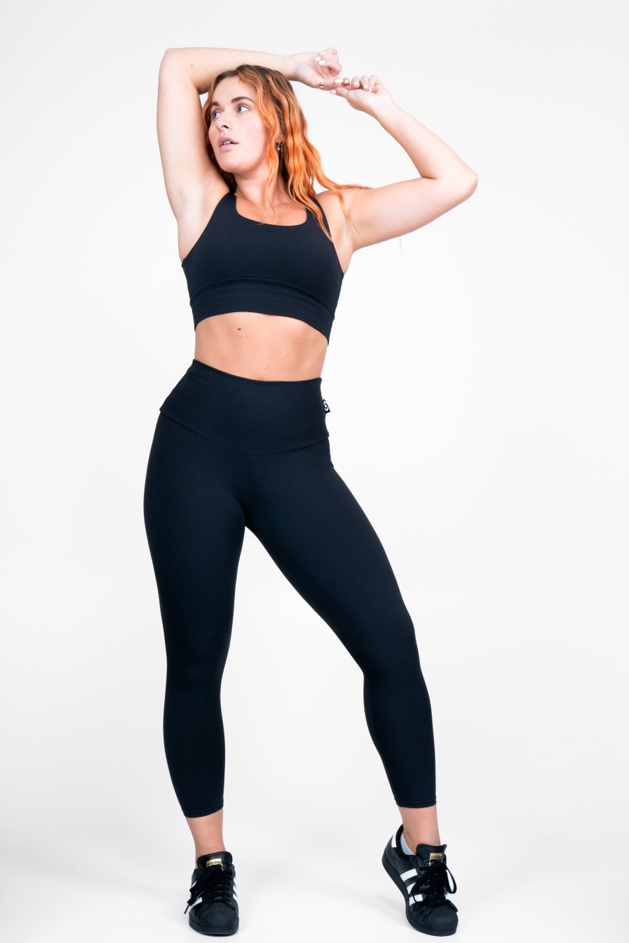 Women R2W 7/8 | Black Body Contouring - High Waisted 7/8 Leggings