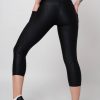 Women R2W CAPRI | Black Exotic Touch Jag - Panel Pocket Extra High Waisted Capri Leggings