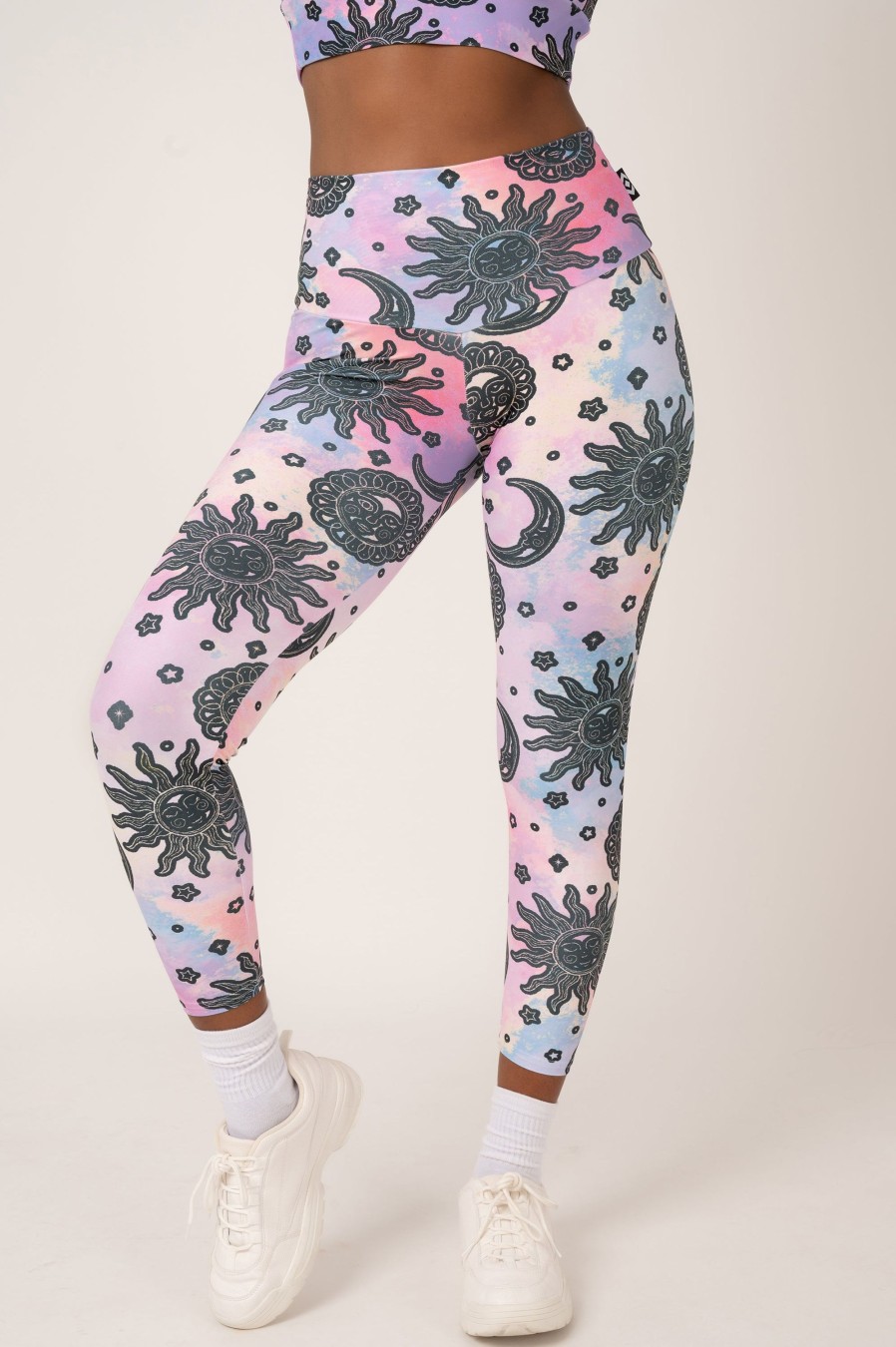 Women R2W 7/8 | Solar Sister Performance - High Waisted 7/8 Leggings