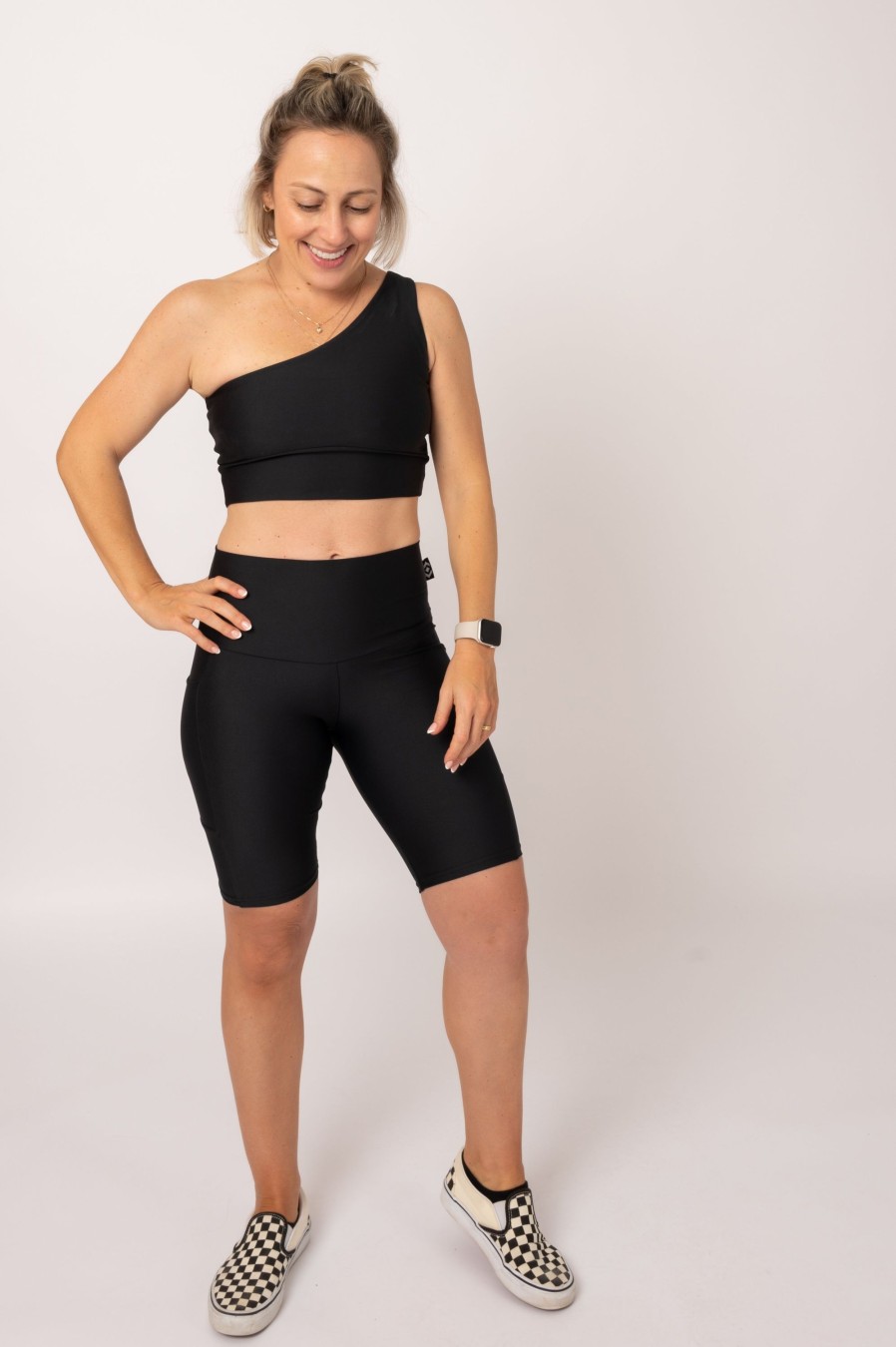 Women R2W CROP TOP | Black Performance - One Shoulder Comfort Crop Top