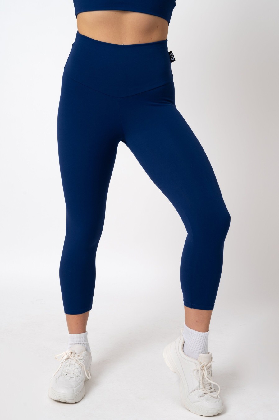 Women R2W CAPRI | Dark Navy Body Contouring - High Waisted Capri Leggings