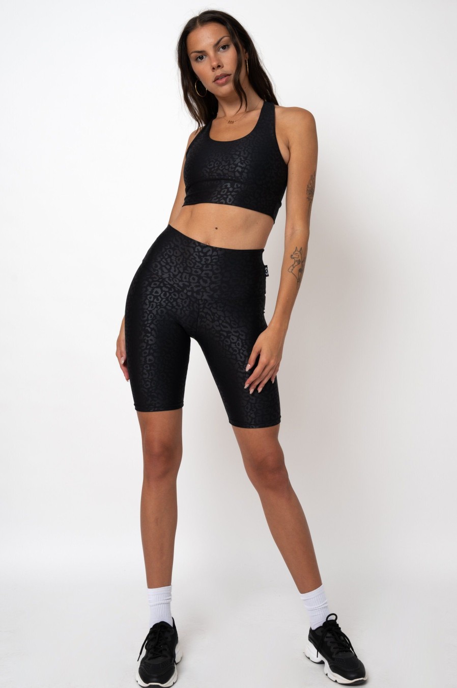 Women R2W LONG SHORTS | Black Exotic Touch Jag - High Waisted Long Shorts