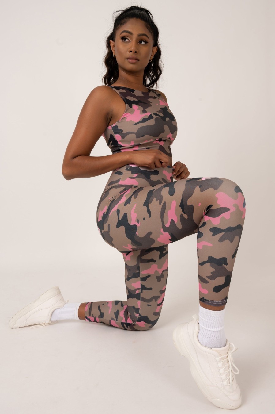 Women R2W 7/8 | Camo Crush Pink Performance - High Waisted 7/8 Leggings