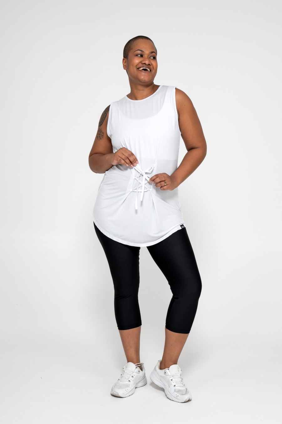 Women R2W BOYFRIEND TEE SLEEVELESS | White Slinky To Touch - Corset Front Sleeveless Boyfriend Tee